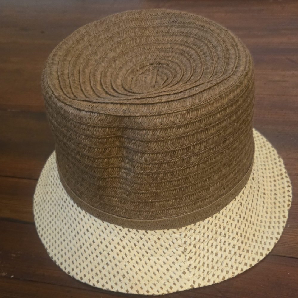 Jessica Simpson Black and Cream Woven Hat